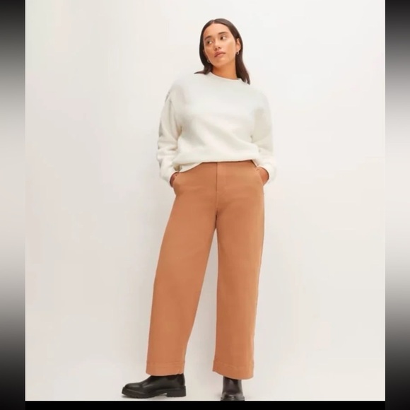 Everlane The ReNew Fleece Oversized Crew
In Bone
Size Small - Picture 2 of 12